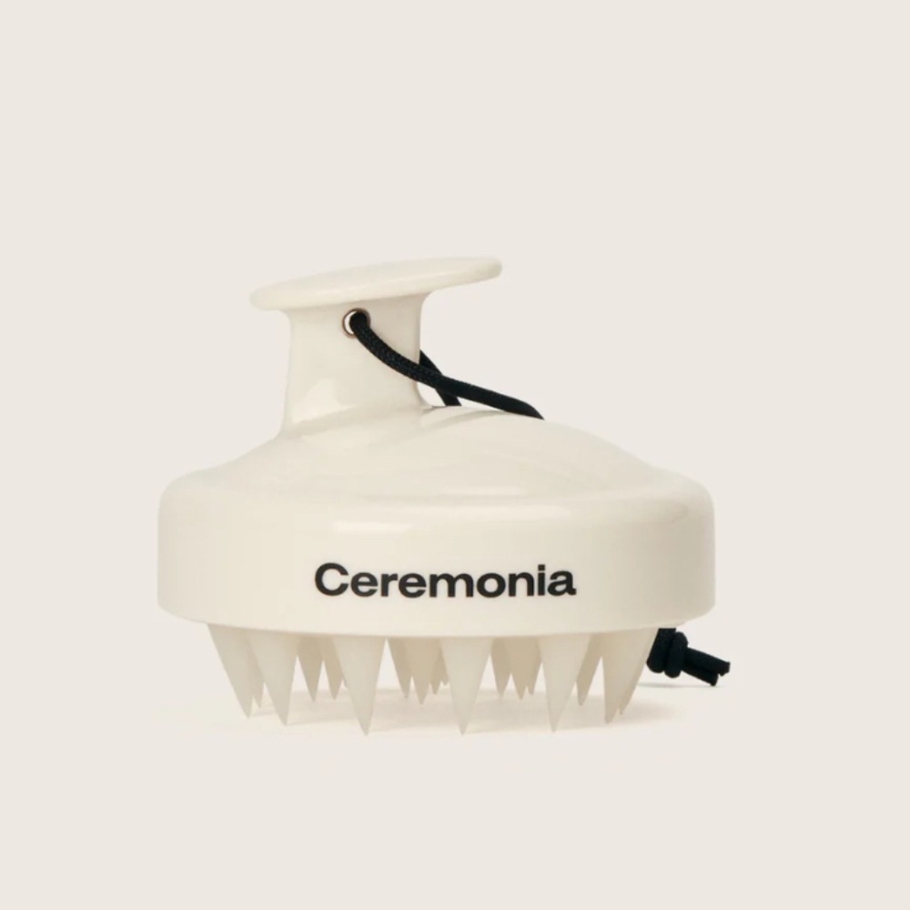 NWT Ceremonia Scalp Massager Brush